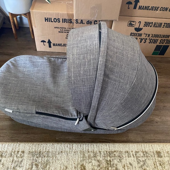 Stokke cruse bassinet - Picture 2 of 3